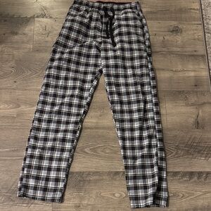 Hanes Men's Plaid Sweatpants in Black and White